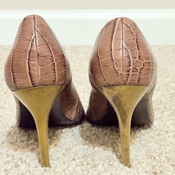 Steve Madden Women's Brown Croc-Embossed Heels - Picture 6 of 8
